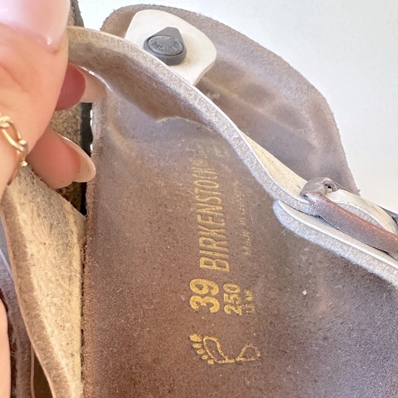 Size 39 Birkenstock Sandal - Picture 2 of 4